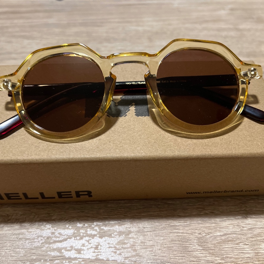 Meller  Hasan Yellow Sand sunglasses - new in box
